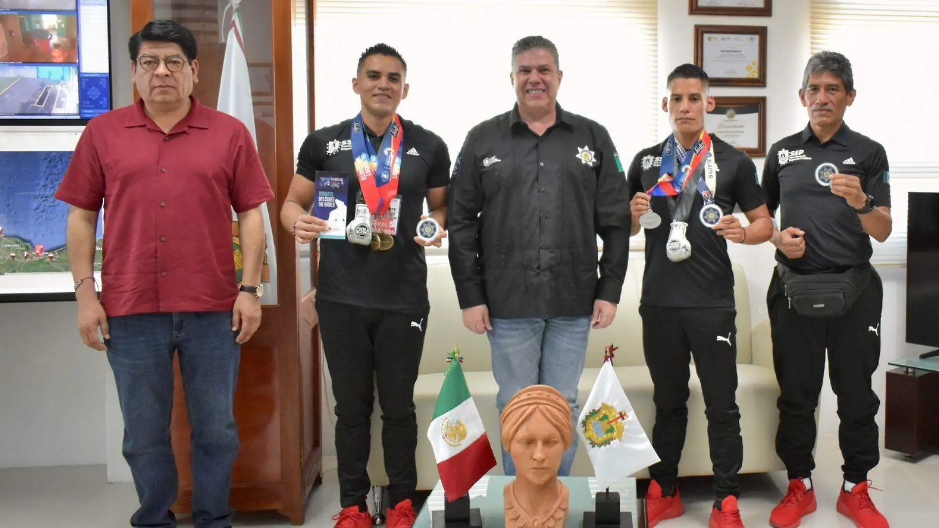 Ulises Aníbal y Jesús Sinaí regresan de Rotterdam con plata y bronce